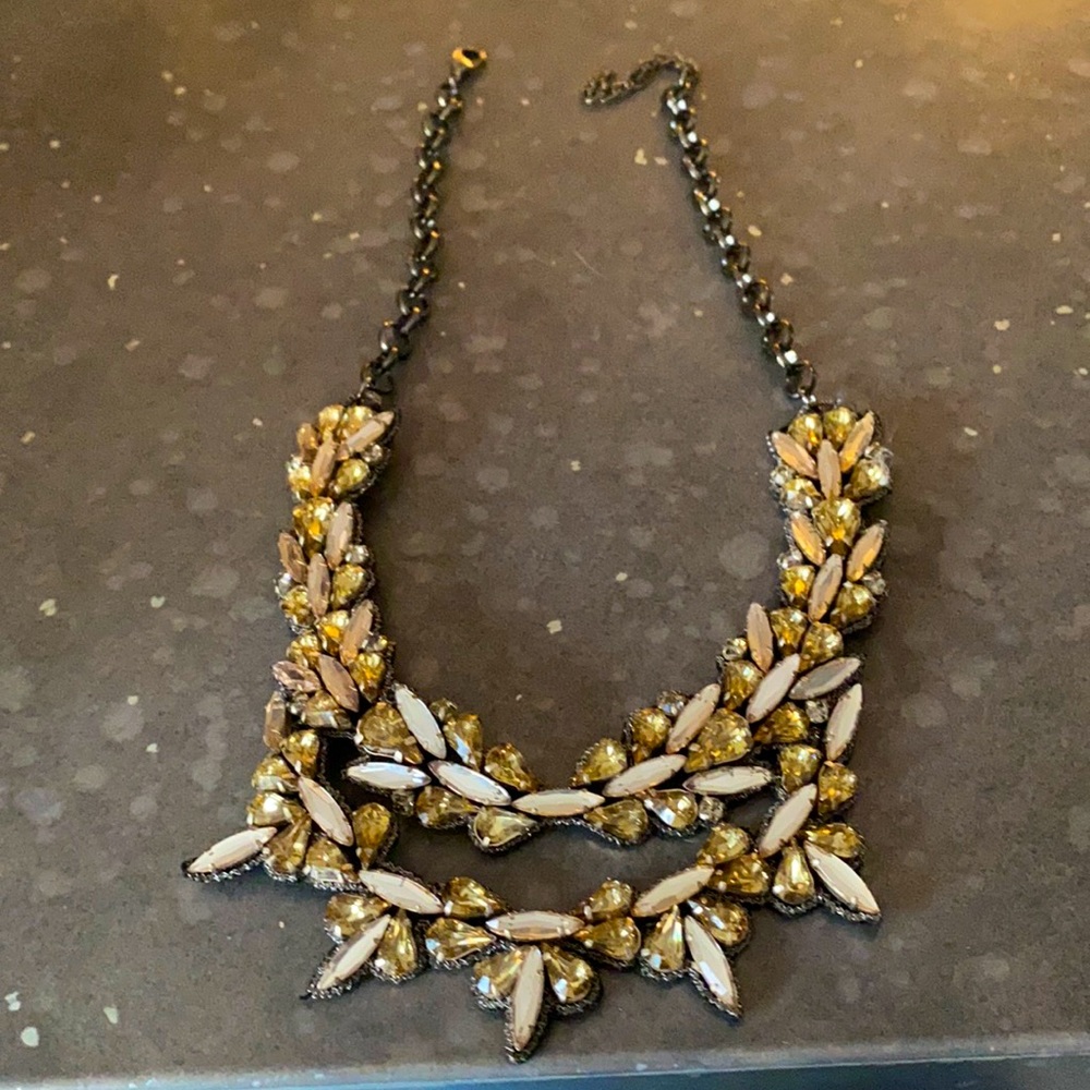 Beautiful Art Deco inspired Deepa Gurnani handmade luxury necklace.